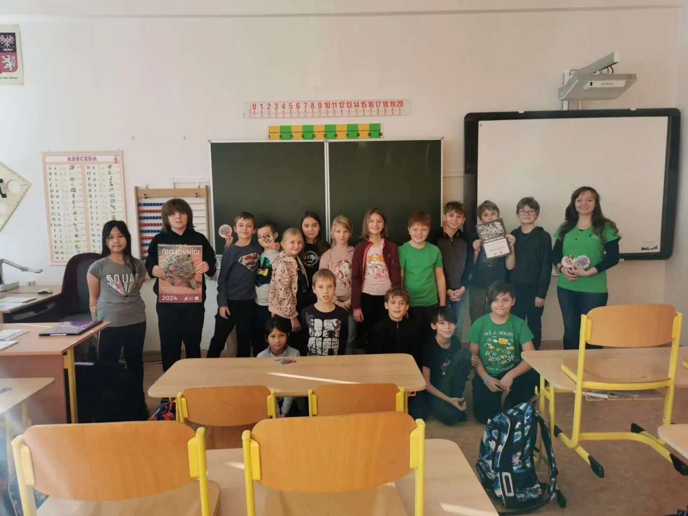 Žáci ze ZŠ Nad Vodovodem z Prahy 10 pro zvířecí pacienty uspořádali sbírku
