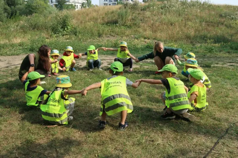 Hrajeme si na louce