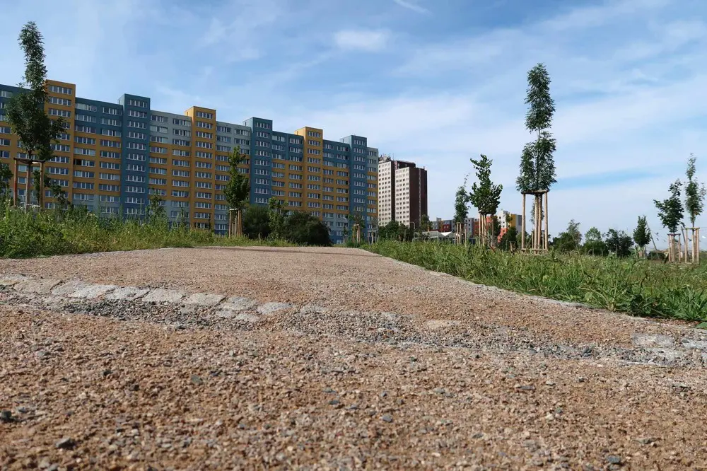 Centrální park na Chodově, nové cesty