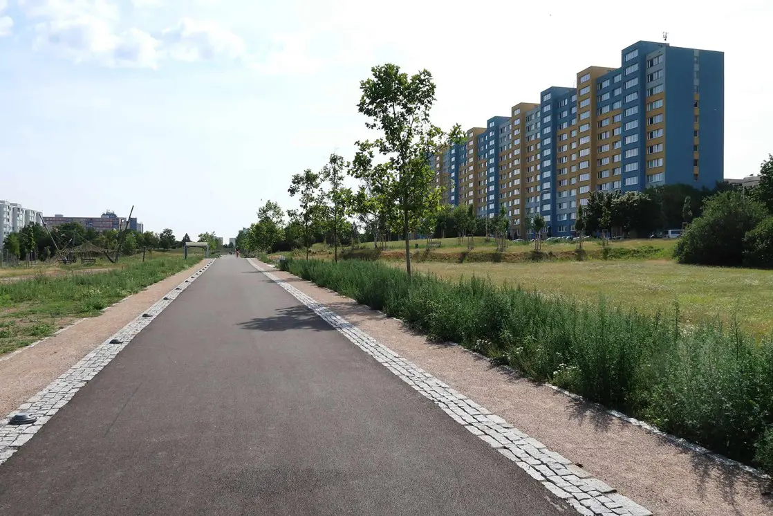 Centrální park na Chodově, nové cesty