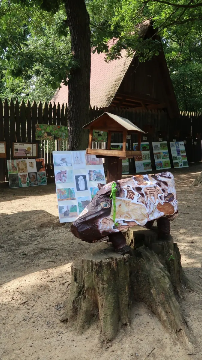 V chuchelském zookoutku jsme vystavili obrázky dalších účastníků soutěže